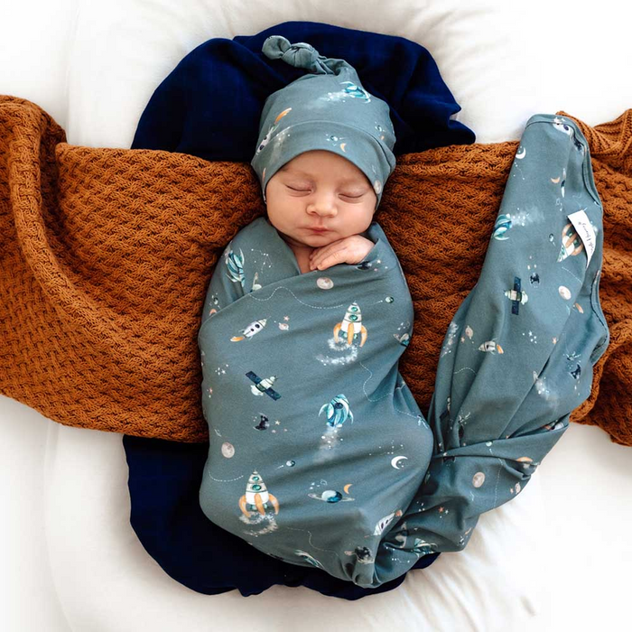 Snuggle Hunny Personalised Baby Blanket | Bronze Diamond Knit