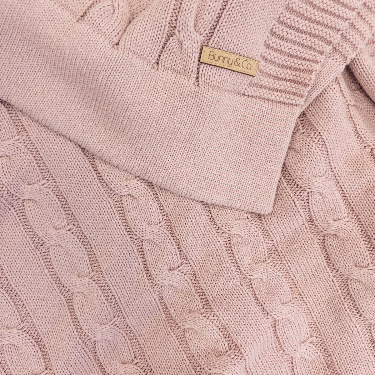 Pre-Stitched "Briar" Mauve Cable Knit Blanket