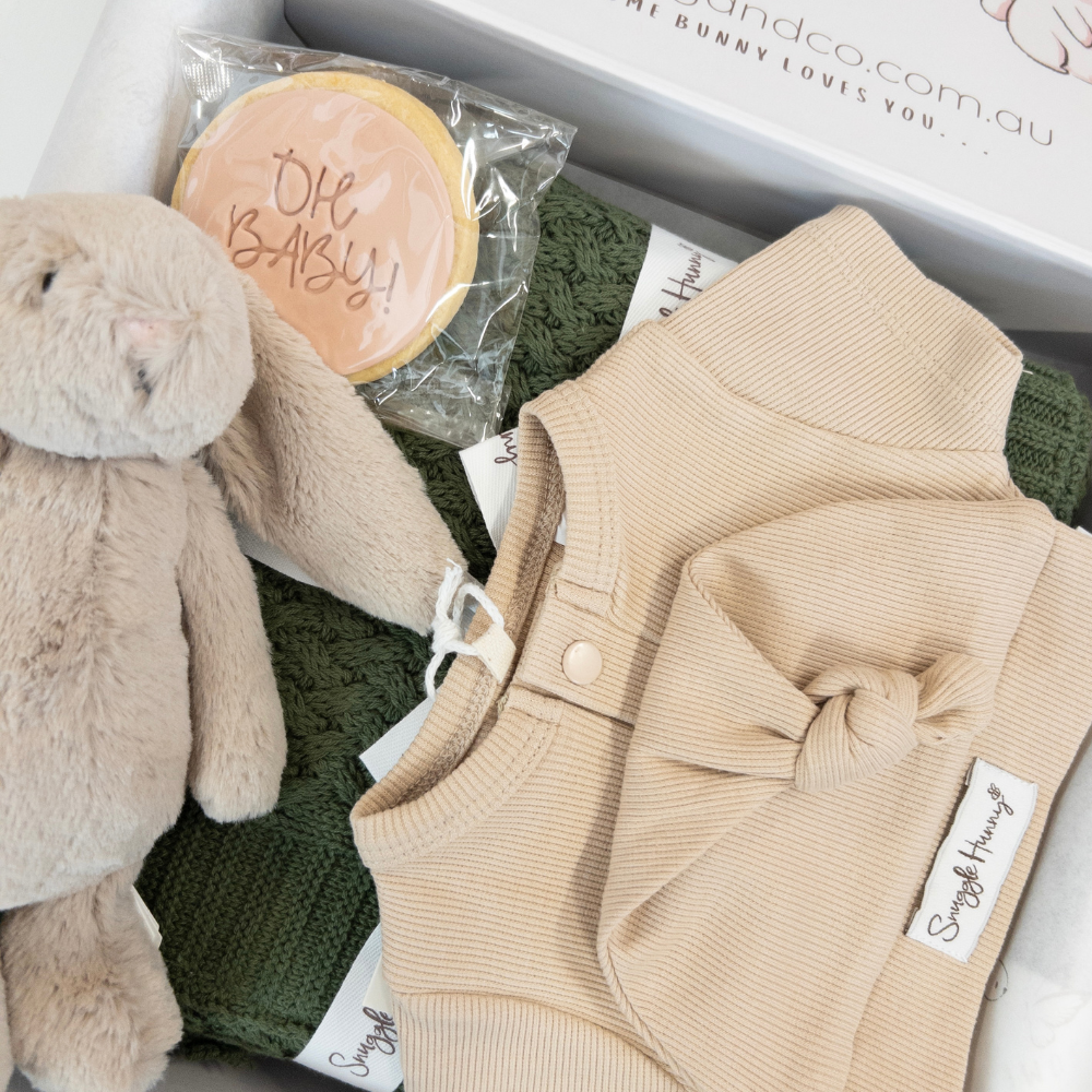 Personalised Small Beige Jellycat Bunny & Snuggle Hunny Gift Hamper (NEW!)