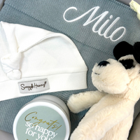 Personalised Dusty Blue Blanket & Small Jellycat Puppy Hamper