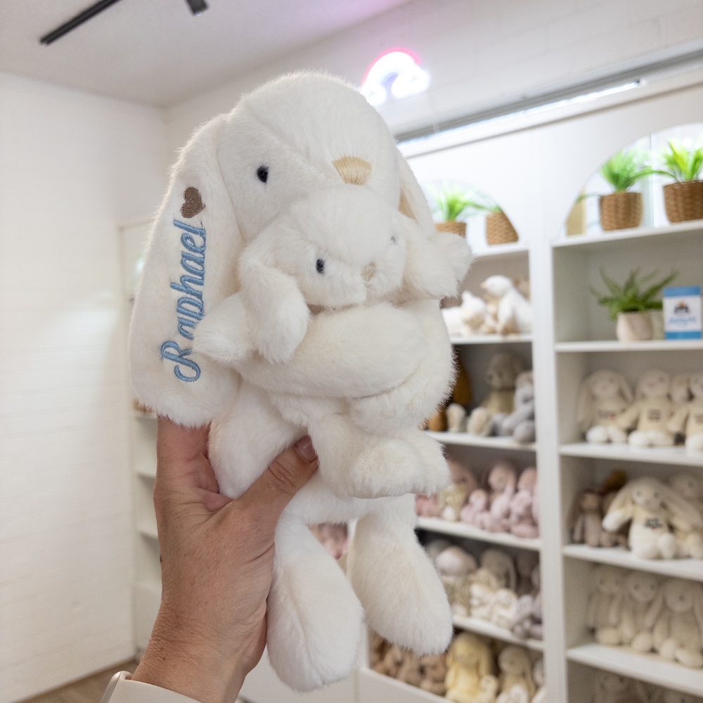Personalised Snuggle Bunnies - Frankie the Hugging Bunny - Marshmallow