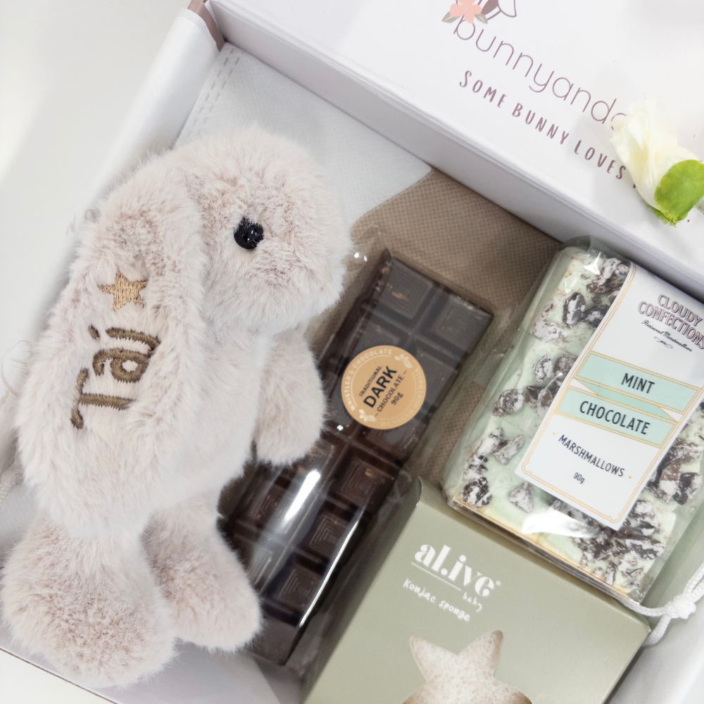 Mama & Bunny Treat Box - Beige