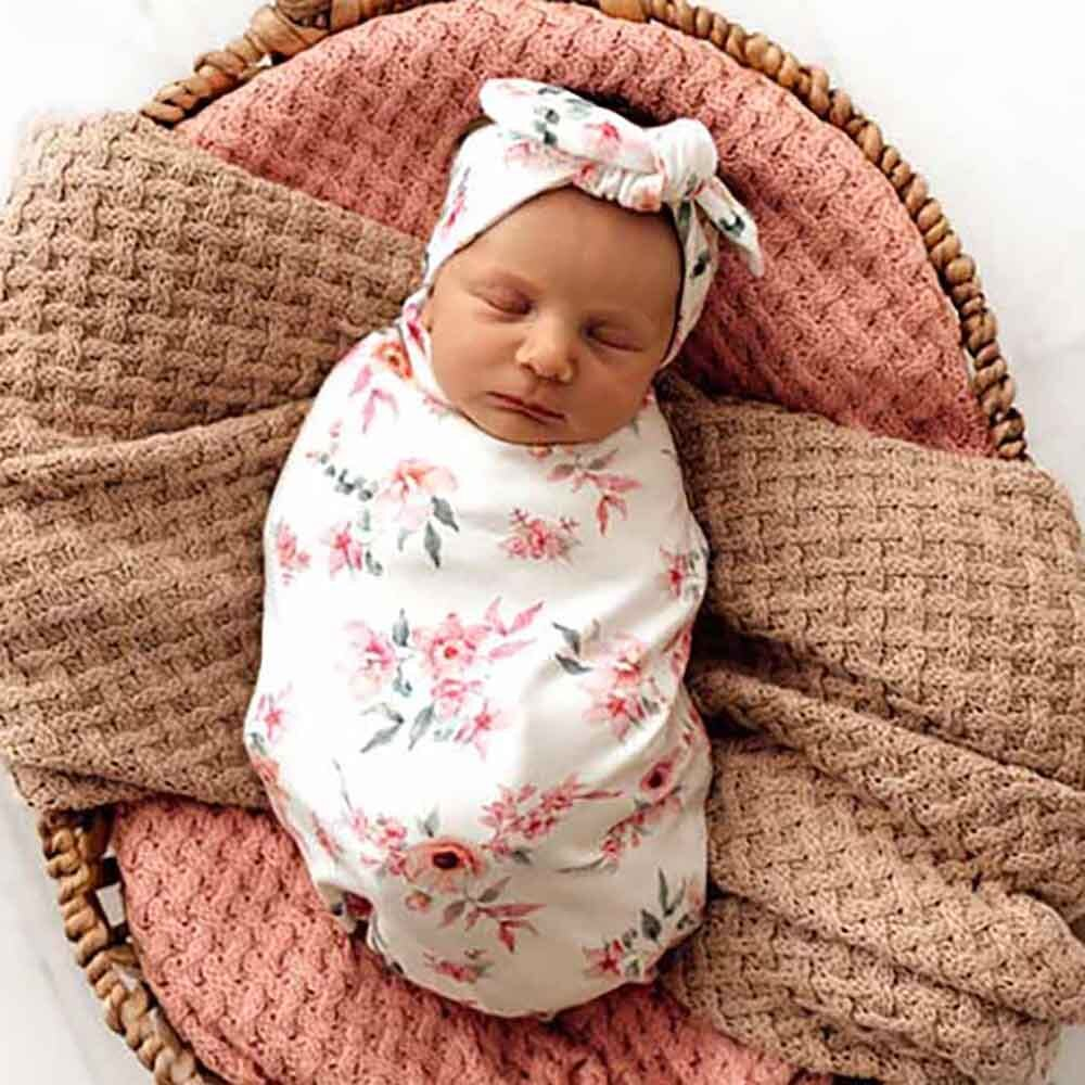 Snuggle Hunny Swaddle & Topknot Set | Camille