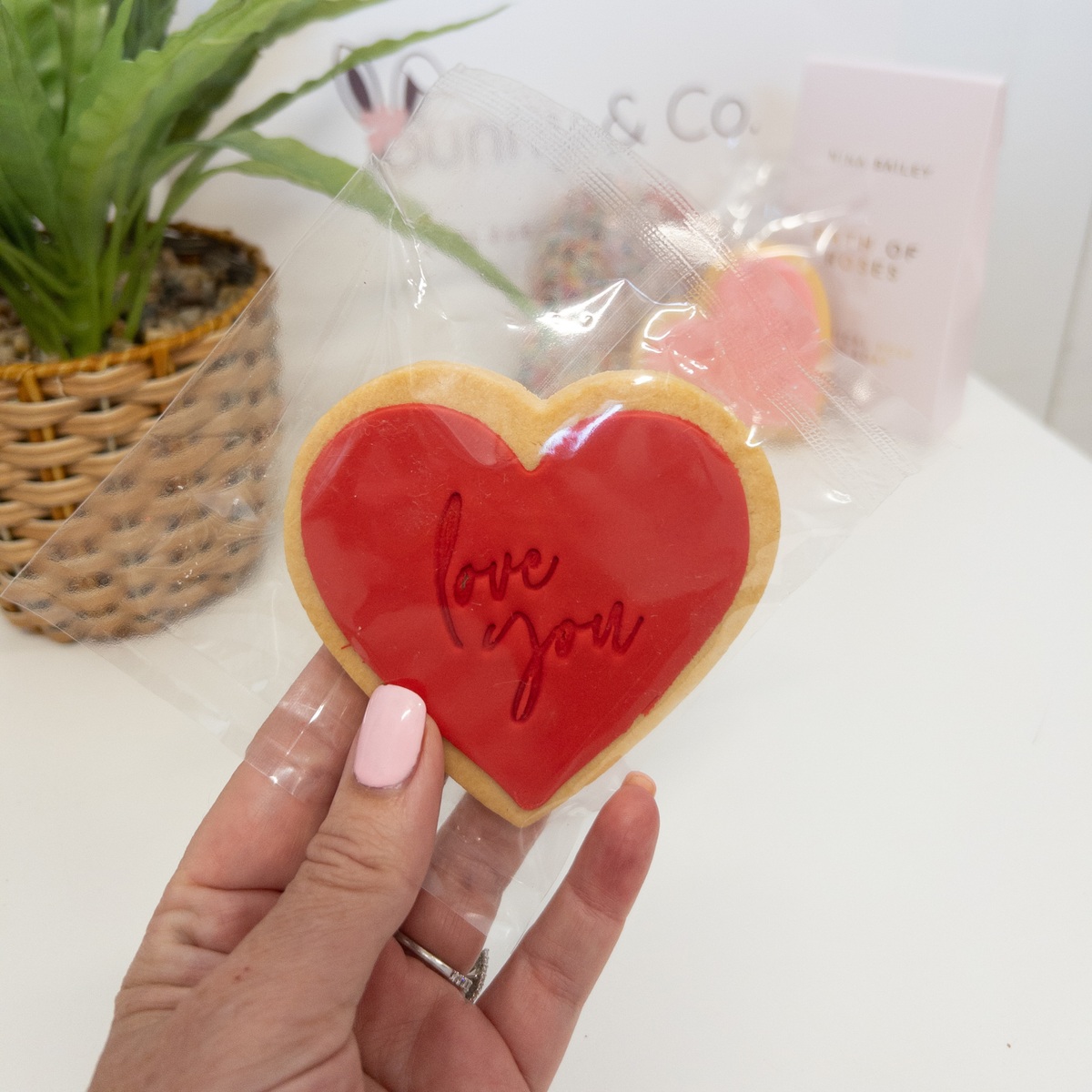 Sweet Mickie Vanilla Shortbread Cookie - Love you