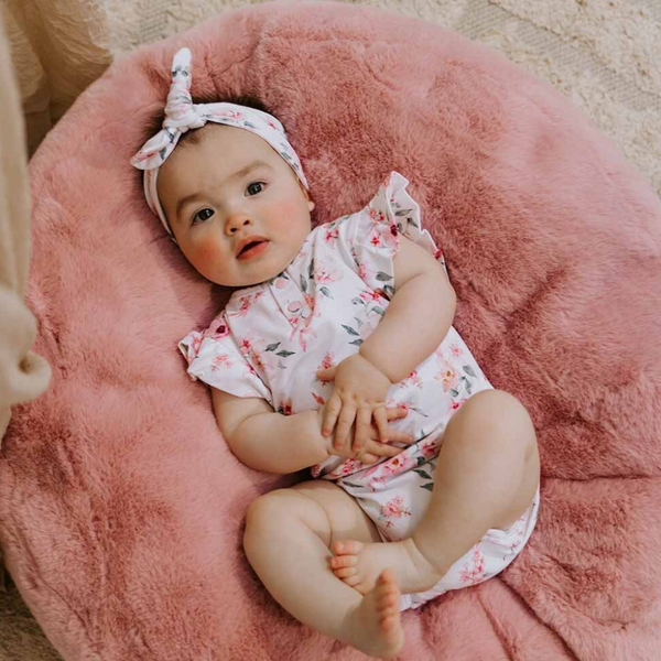 Snuggle Hunny Short Sleeve Bodysuit | Camille