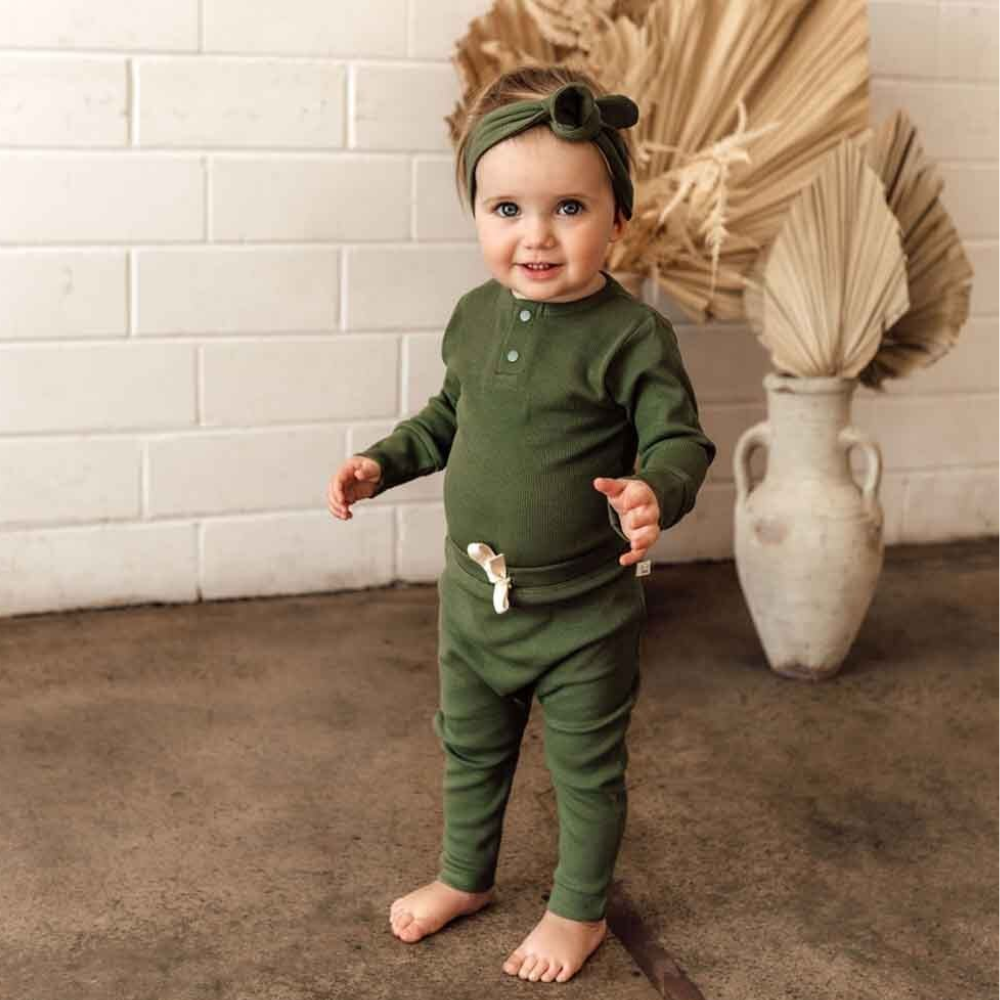 Snuggle Hunny Topknot - Olive