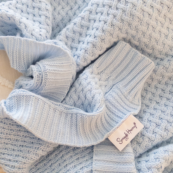 Snuggle Hunny Personalised Baby Blanket | Baby Blue