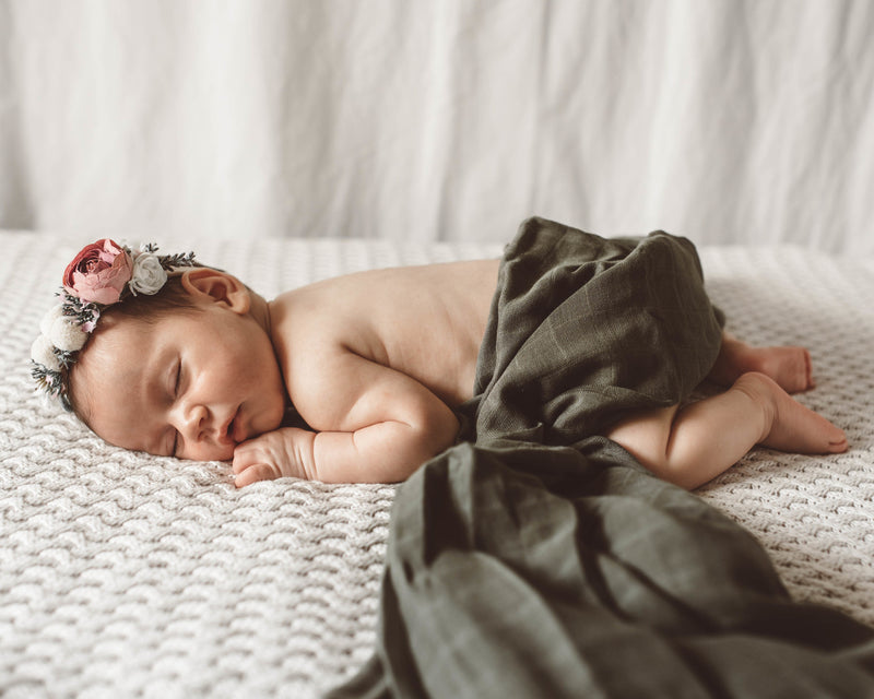 Snuggle Hunny Kids Organic Muslin Wrap | Dusty Olive