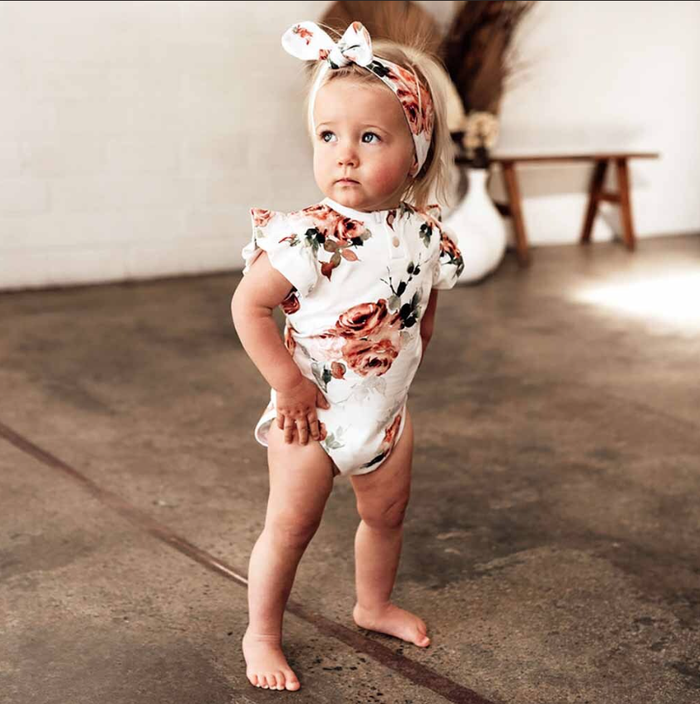 Snuggle Hunny Short Sleeve Bodysuit | Rosebud